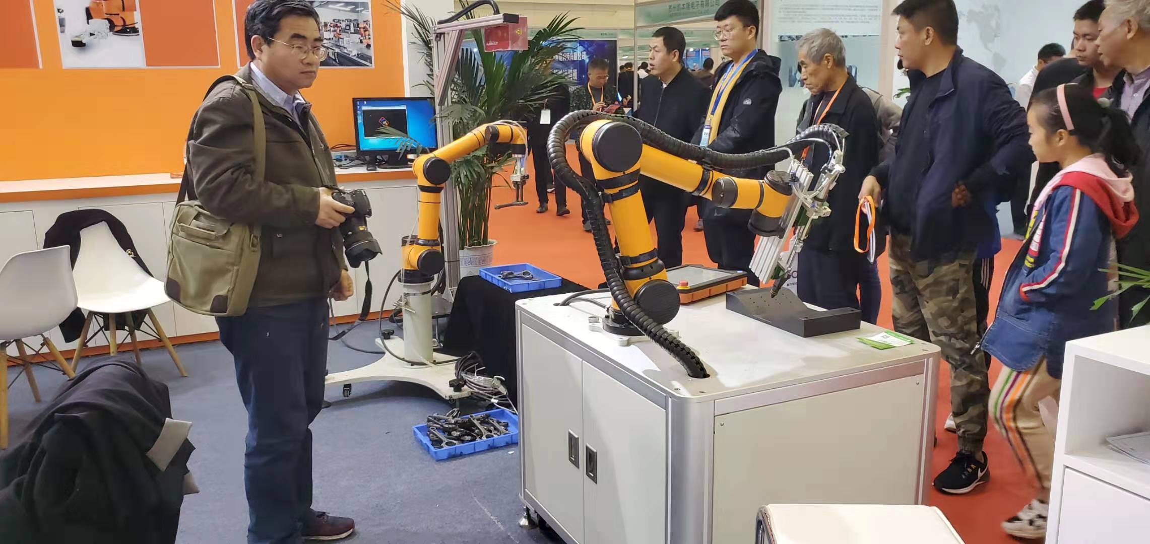2019世界傳感器大會在鄭州舉行